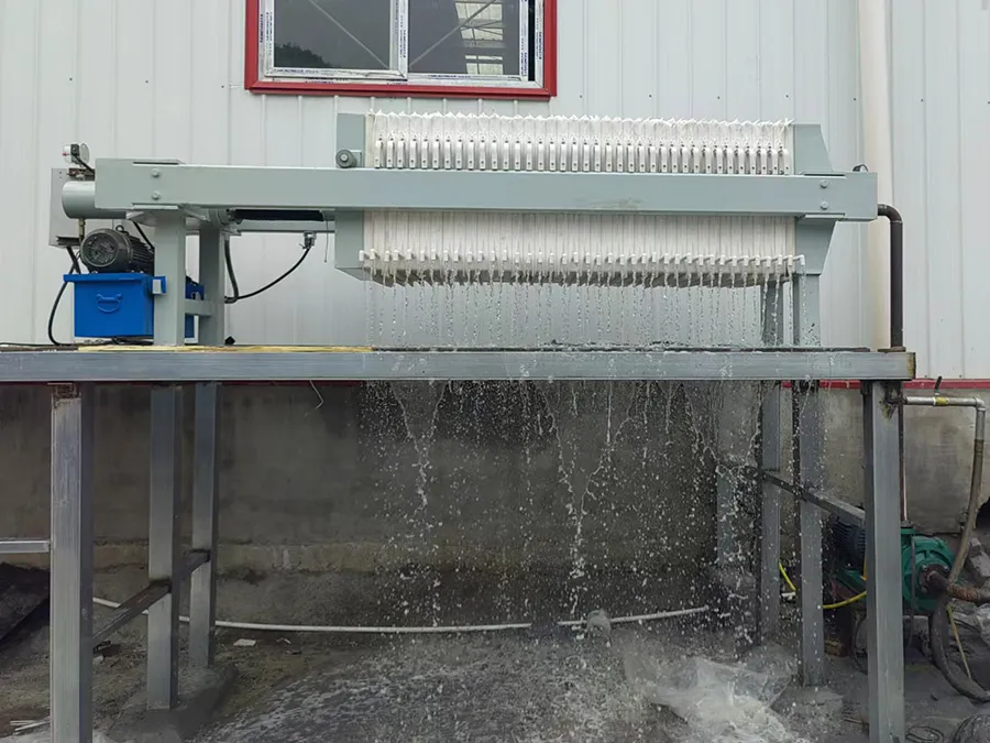 液压自动保压压滤机处理汽车保险杠废水